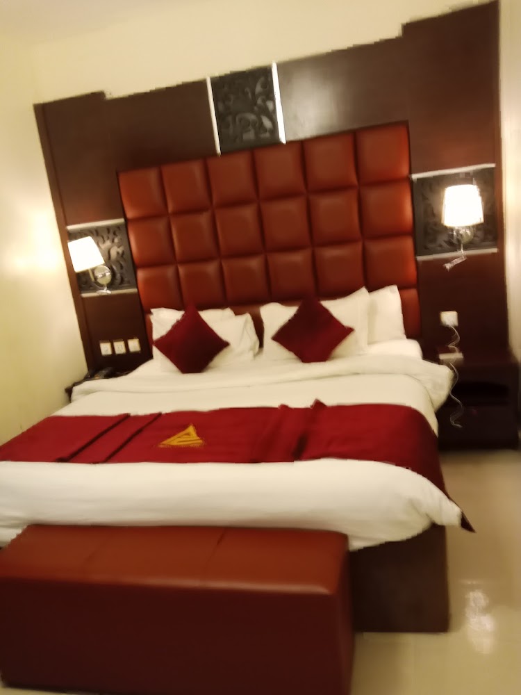 Pinnacle Castle Hotel Asaba photo 3